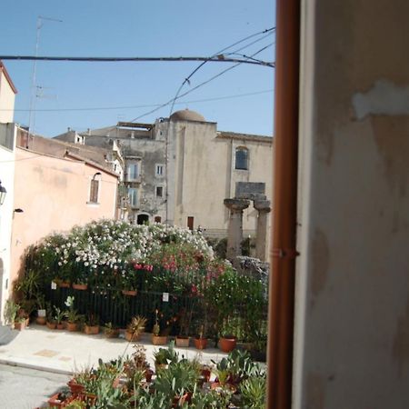 Casa Vacanza Apollodoro Syracuse ภายนอก รูปภาพ
