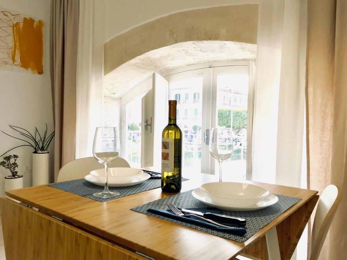Casa Vacanza Apollodoro Syracuse ภายนอก รูปภาพ